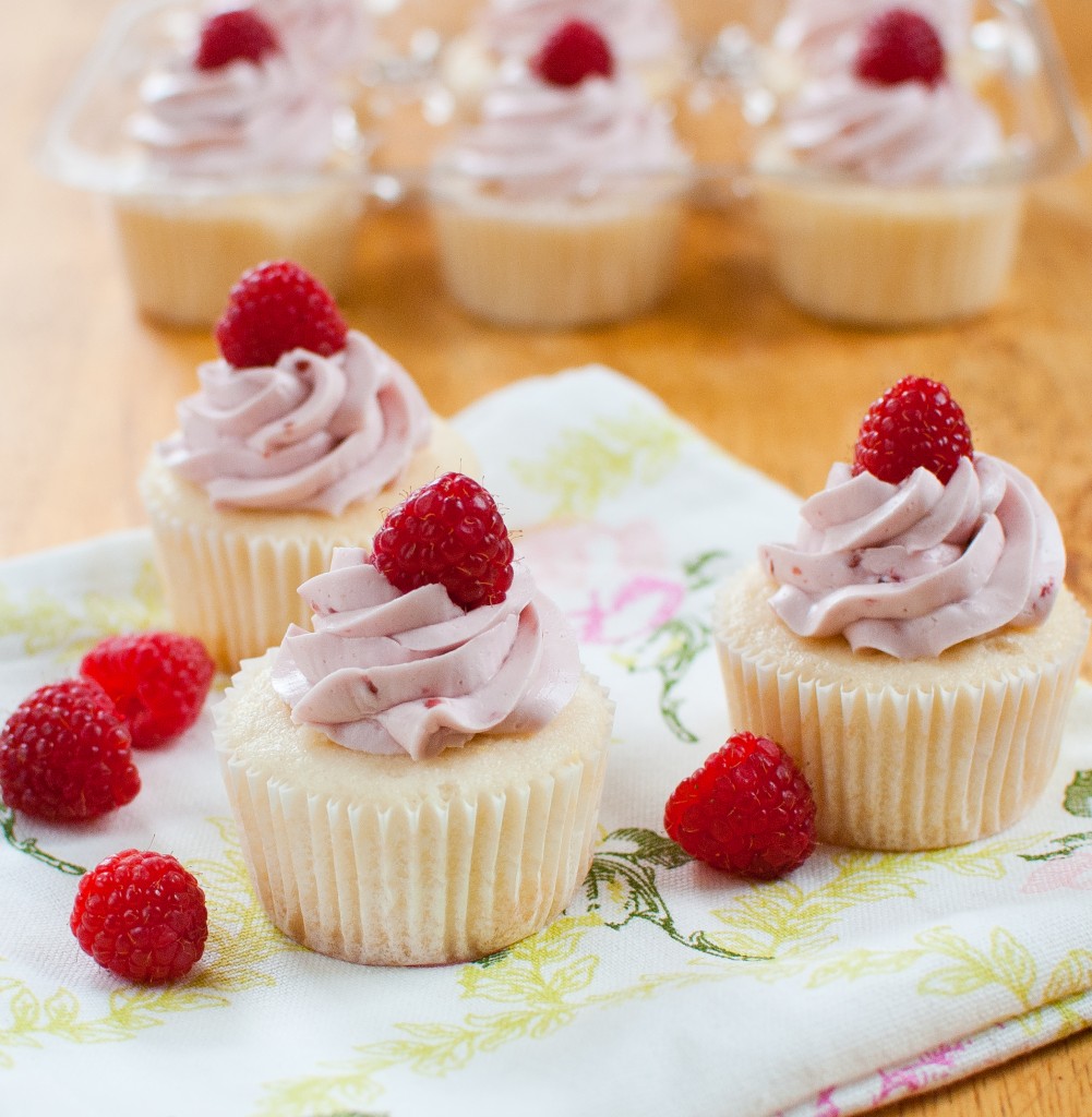 Lemon Raspberry Cupcakes