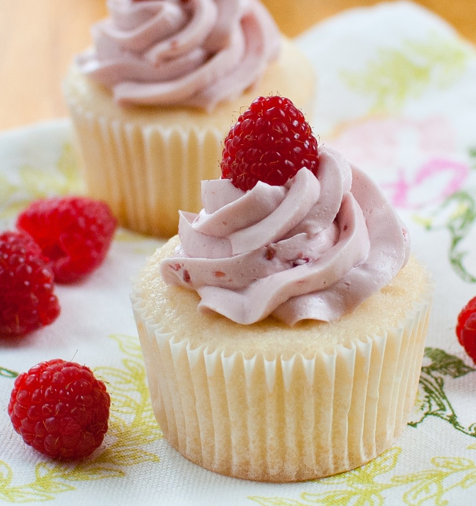 Lemon Raspberry Cupcakes