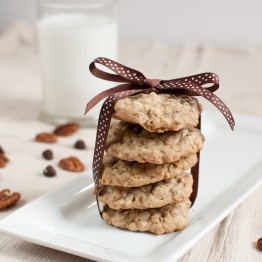 Oatmeal Chocolate Chip Pecan Cookies