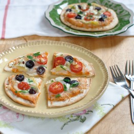 Individual Greek Pita Pizzas