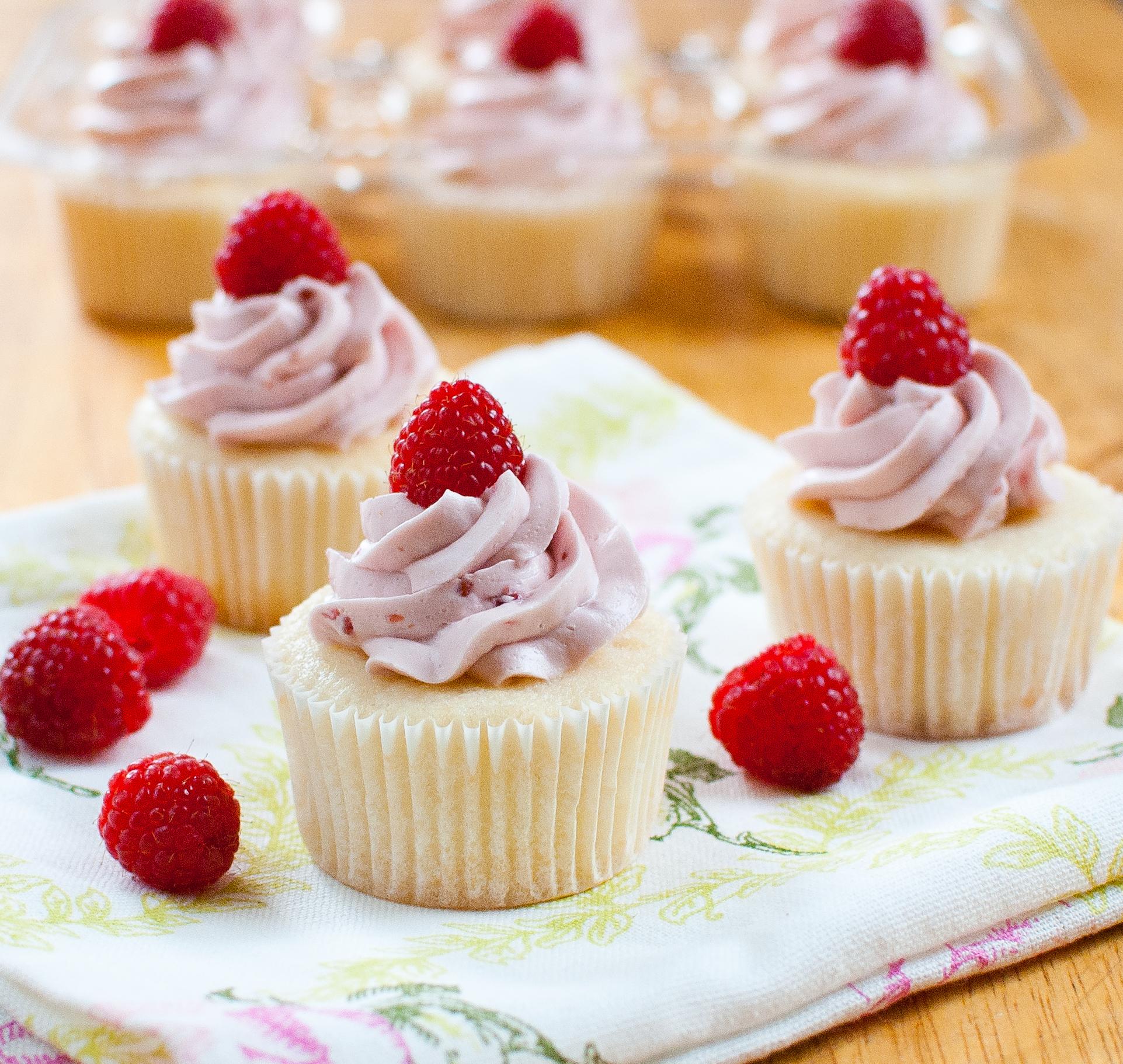 Lemon-Raspberry Mini Cupcakes